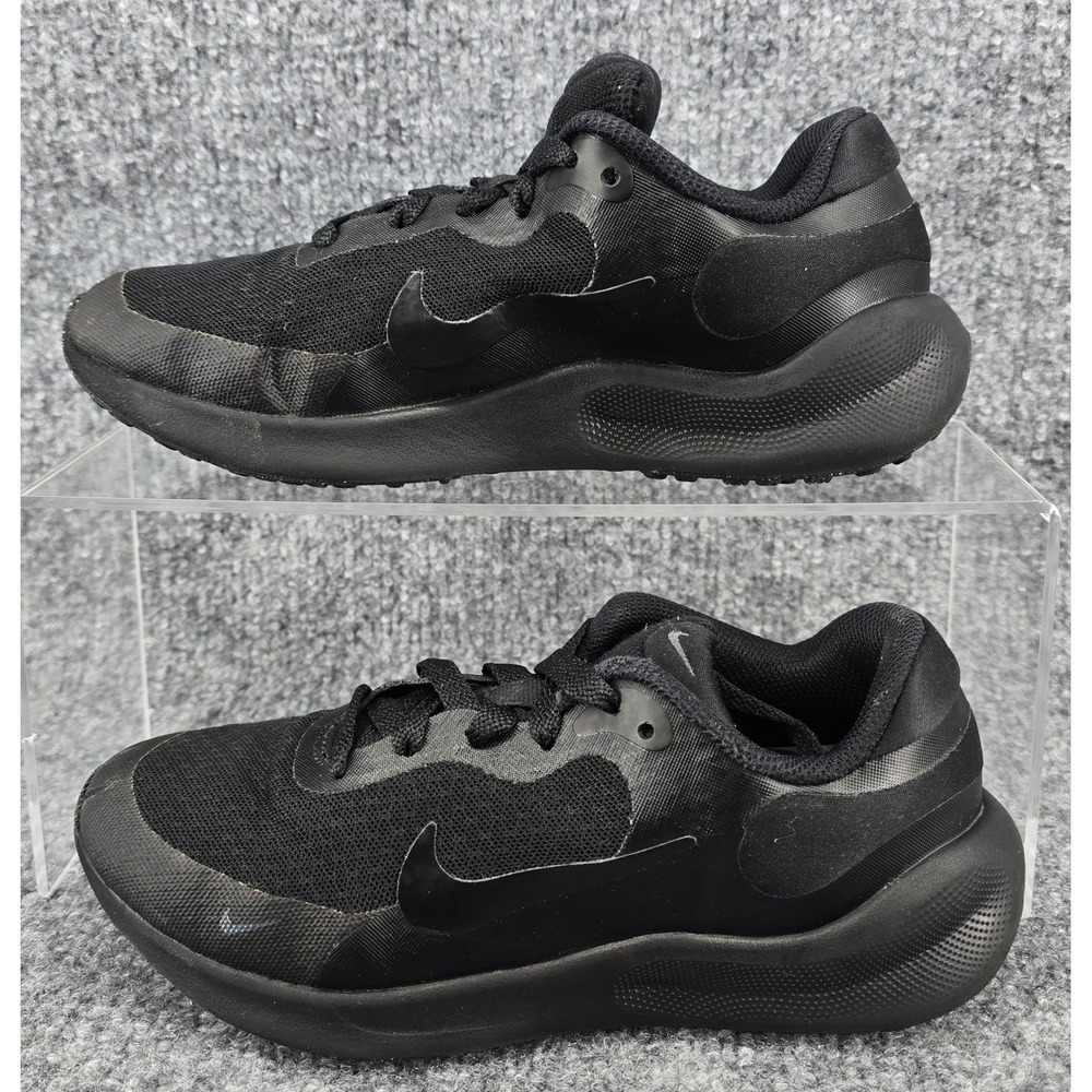 Nike Revolution 7 Running Shoes Kids Sz 3Y Black FB7689-001 Lightweight Sneakers